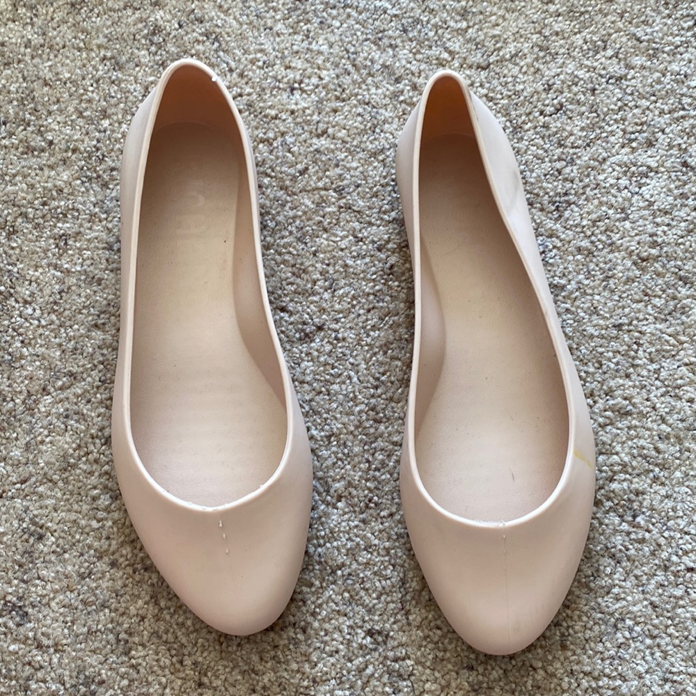 Nude Rubber Flats